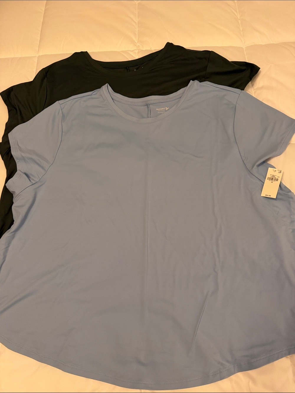 Old Navy NWT Size 3X Light Blue or Forest Green Layered-Look Crewneck Top.